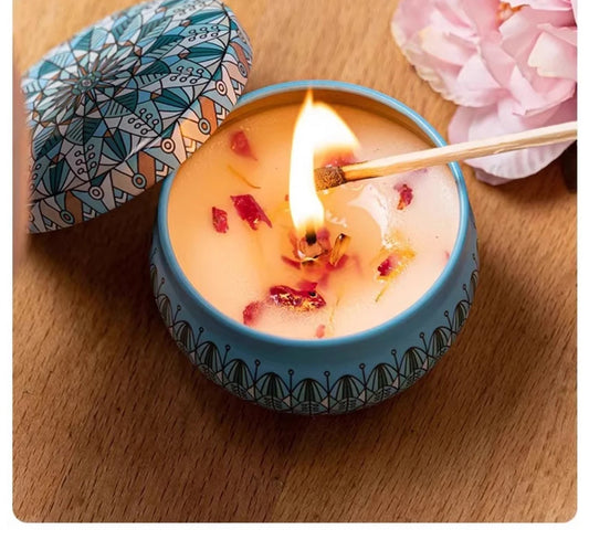 Candele Profumate in Latta Decorativa – Atmosfera & Relax con Stile